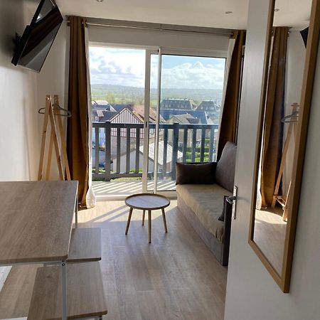 Beau Studio Au Bord De La Mer بلونفيل سور مير المظهر الخارجي الصورة